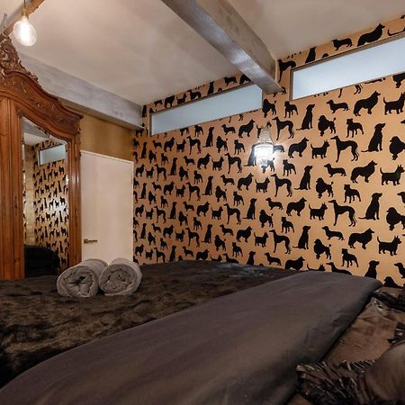 לונדון Amazingly Luxurious Loft Apartment, Soho - 3 Bedrooms, 2 Bath & Office מראה חיצוני תמונה
