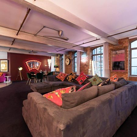 לונדון Amazingly Luxurious Loft Apartment, Soho - 3 Bedrooms, 2 Bath & Office מראה חיצוני תמונה
