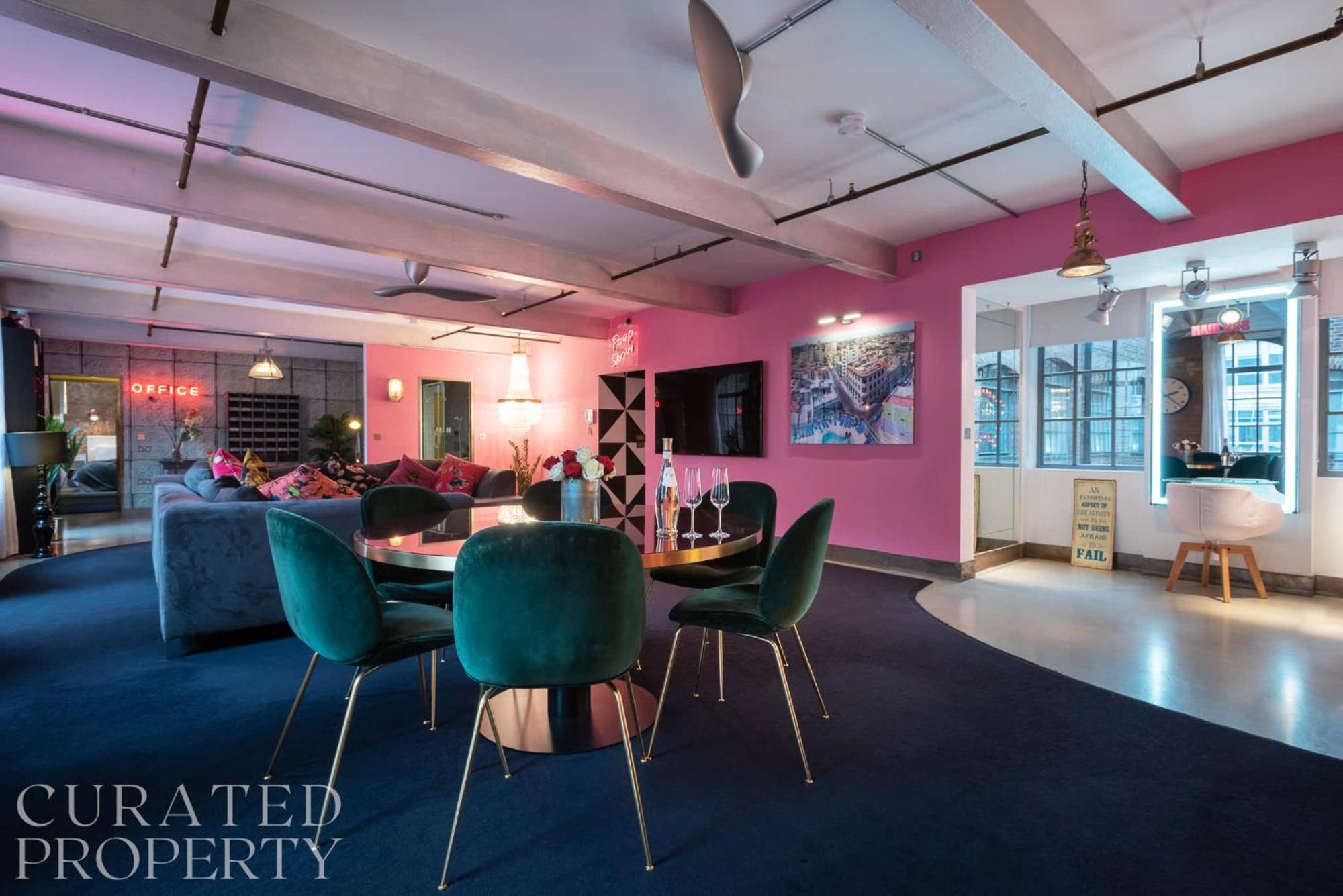 לונדון Amazingly Luxurious Loft Apartment, Soho - 3 Bedrooms, 2 Bath & Office מראה חיצוני תמונה