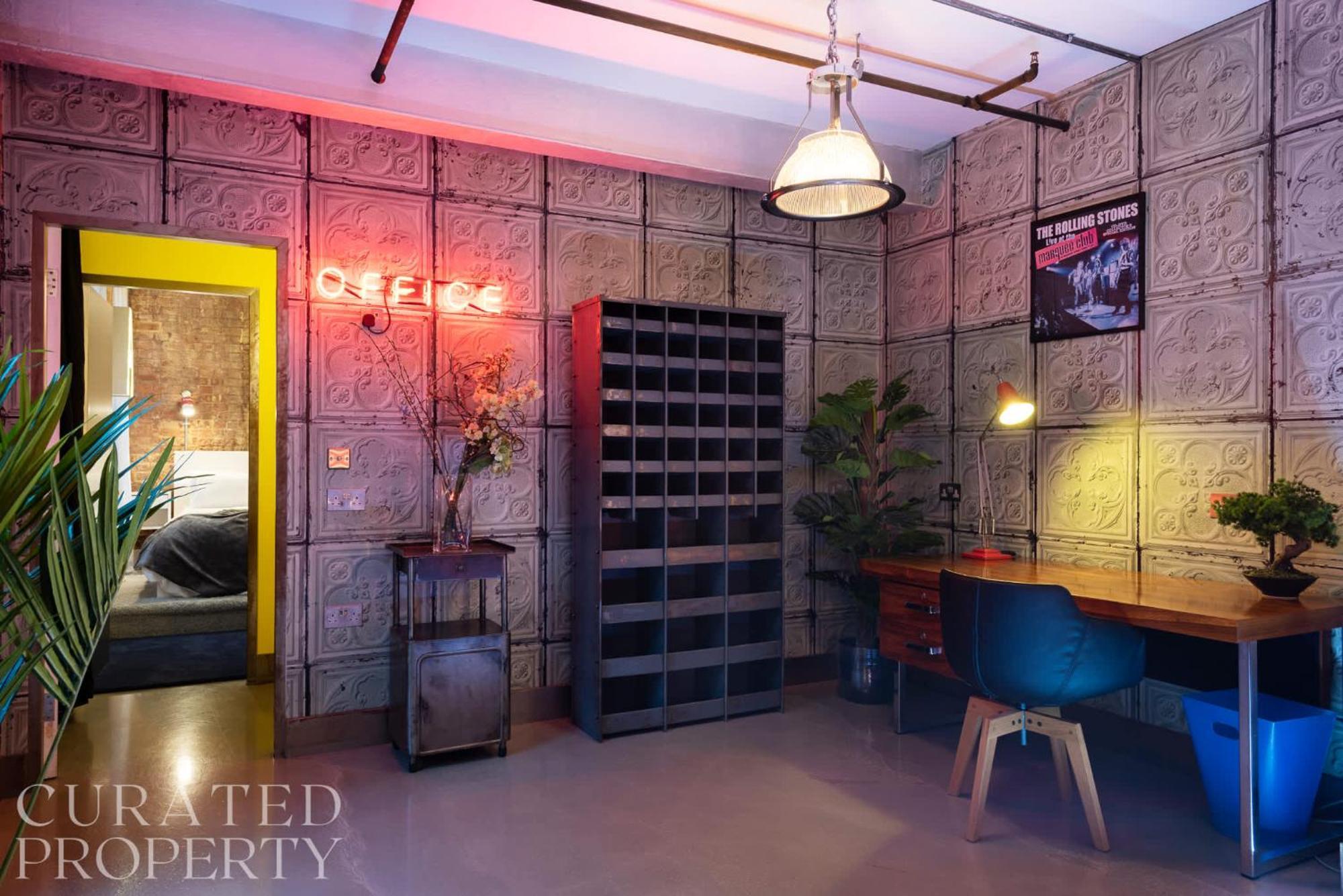 לונדון Amazingly Luxurious Loft Apartment, Soho - 3 Bedrooms, 2 Bath & Office מראה חיצוני תמונה